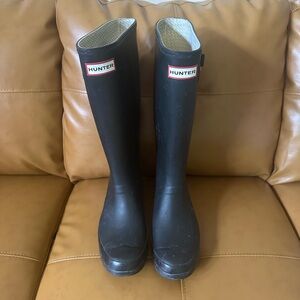 Tall Hunter Rainboots